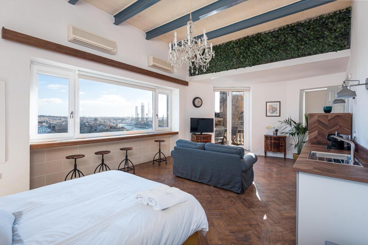 Apartment Harbour Heights *